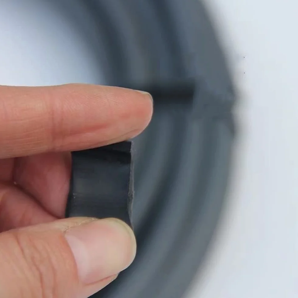 Wąż paliwowy 1M uniwersalny gumowy wzmocniony 5mm ID x 8mm OD do małych silników
