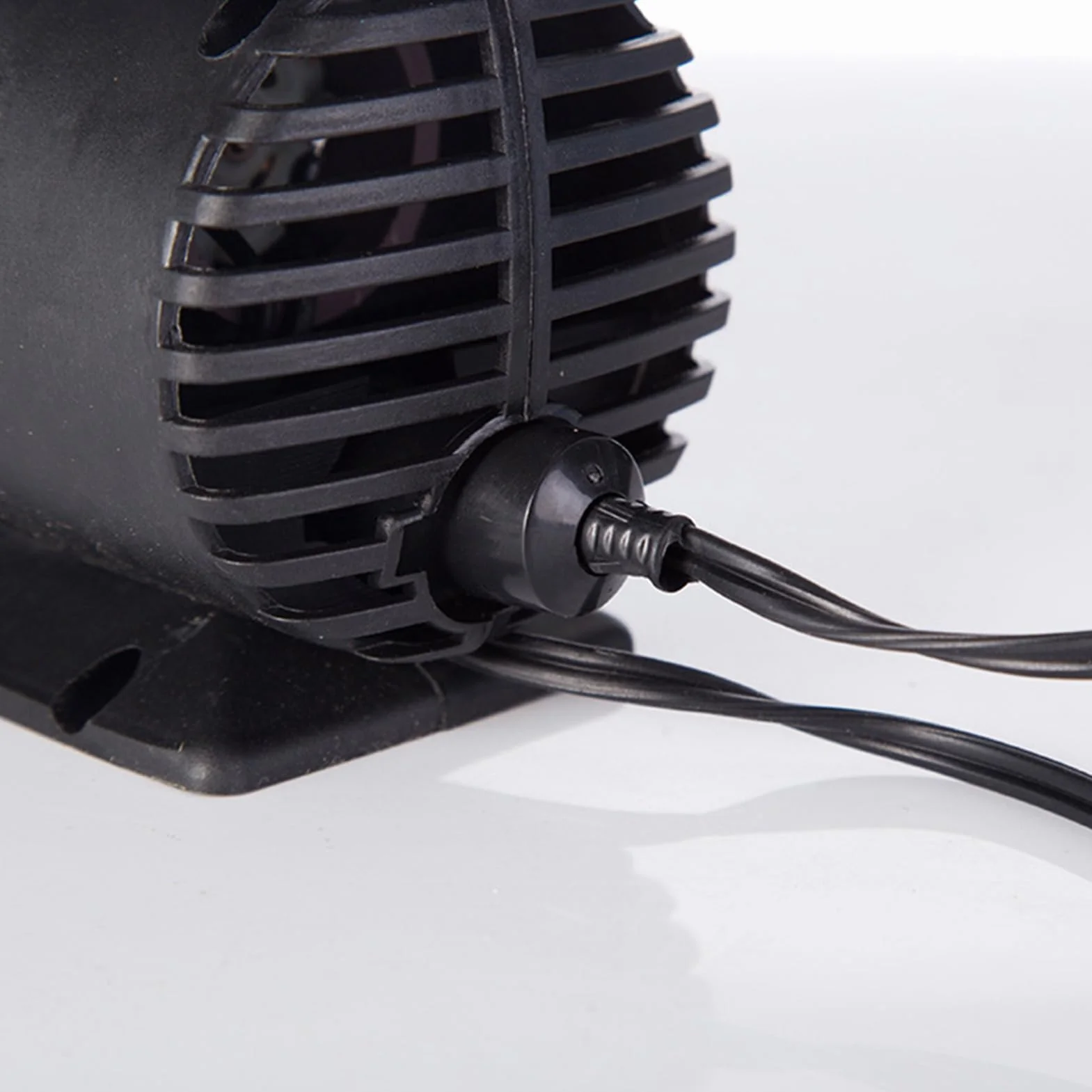 Pompka Samochodowa 300PSI, Mini Elektryczna Pompka do Opon 12V z 3 Igłami do Samochodów, Rowerów, Motocykli, Przenośna Automatyczna Sprężarka (BLACK)